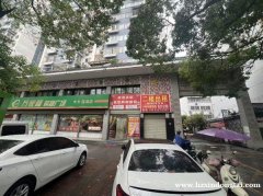 莲湖东路万家隆超市2楼空房出租028