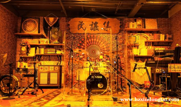 汉中民谣集招聘服务员10名（限男生）100