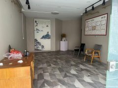 明珠小区门面房出租44m²055