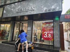 莲湖路综合北楼小区门口门面房出租073